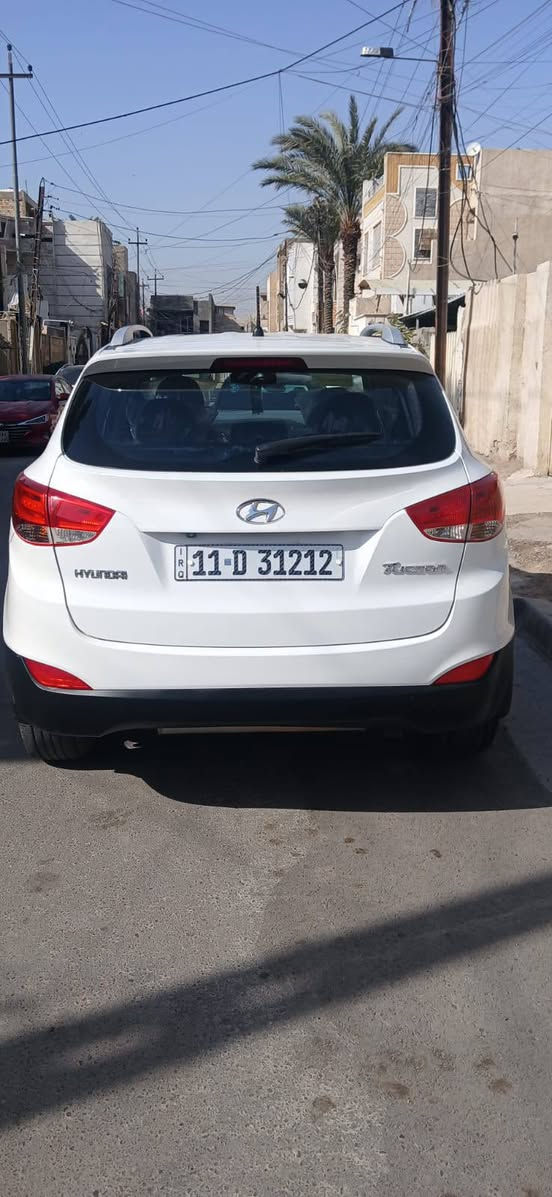 السلام عليكم للبيع توسان ٢٠١٢ خليجي رقم بغداد السياره مكفوله كفاله عامه من كلشي شرط الفحص كيرمكينه حداديه تبريد كله وظع شركه ومكفوله السياره نص موصفات كامره وتحكمات ومكينه ٢٠٠٠ دوش المرغوب السعر١٣٧ وبيه مجال بصيط للستفسار اتصال فقط *********** بغداد الطالبيه بغداد, العراق
