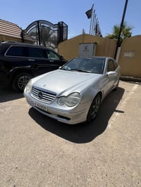 بيع او مرواس c230 تك باب محرك خراطيم اربع سلندر كير محرك تبريد جدد تاي...
