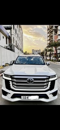 لاند كروز VXبريم باب اول ام الحايه (كت لمتدد)فول مواصفات ١/١  رادار  ا...