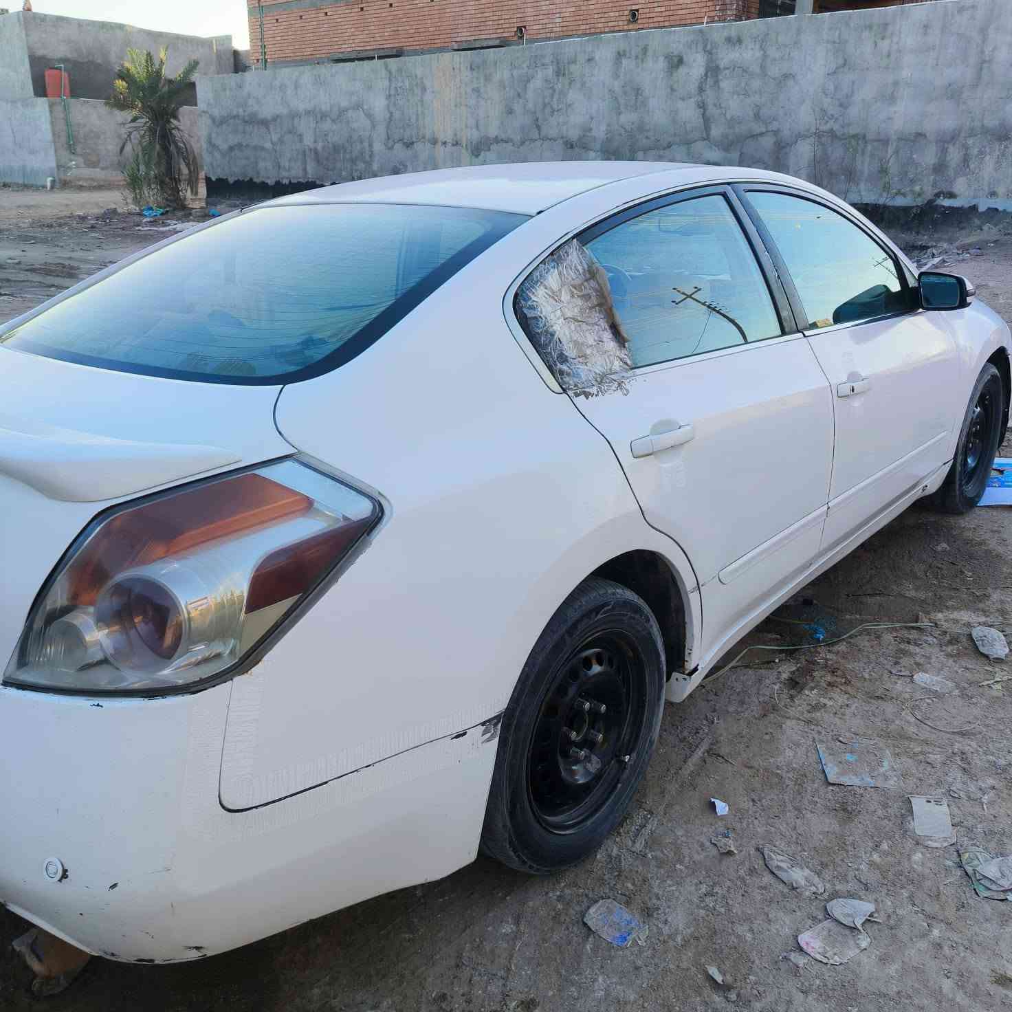 سلام عليكم نيسان التيما 2009 فئه S خليجي مكفوله من ضربه القويه محرك كير مكفولات تبريد حداديه سياره بصمه تشغيل بصمه تقفيل تفتيح ابواب سنويه منتهيه قبل5 اشهر رااعيها موجود يريد تحويل  رقم وتساباتصال ***********مكاني ابو الخصيب السعر 55وبيها مجال
