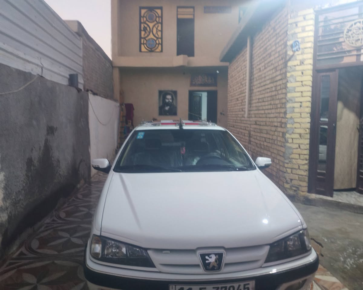 للبيع بيجو بارص مديل 24
سياره حره بسمي   مكاني واسط كوت  تحويل ثاني يوم بيها صبغ جاملغ خلفي  اثر دحجه من ورا وكل تفاصيلها بل فيديو سعر 77 وبيها مجال بسيط 
للاستفسار *********** غير متواجد بل فيس
