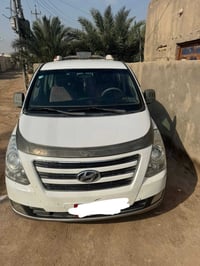 هيونداي H1 • ٢٠١٥ • رقم بصرة