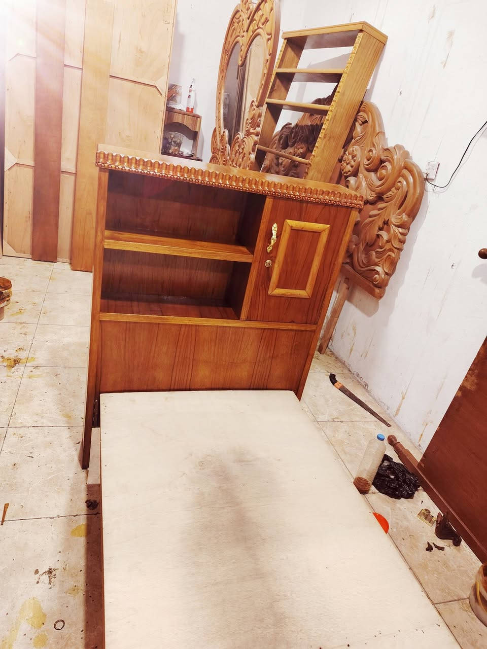 السلام عليكم✋🌹
عرض خاص بس 85 الف قفل 🔒
توفر لدينا من تخت نفر شرط النظافة شغل ثقيل درجة اولى توصي 5ملم  شغل درجه اولى نظافه💯💯
للاستفسار وتساب *********** مباشر🇮🇶 ***********💯
ومستعدون لشراء الغرف النوم المستعمله و الكناتير ✌️
