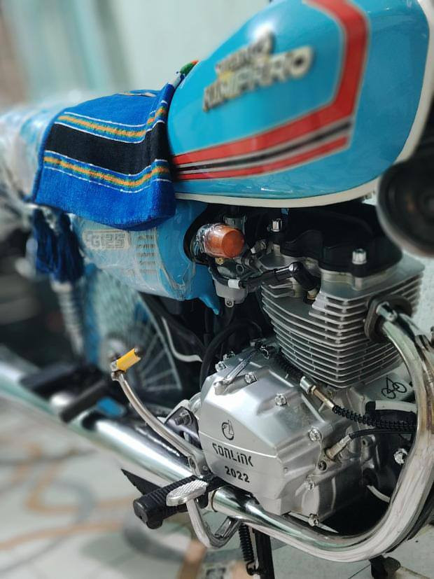 دراجه اربع كير  نامه برو غطاس موديل 2022كفاله من كلشي مكينه وكهربائيات مانقصه برغي رقم وسنويه رقم نجف مداور ثاني يوم  سعر مليون و٢٠٠ وبيه مجال العنوان الديوانية قضاء الشاميه ***********
