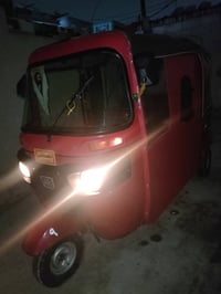 للبيع تكتك موديل18 شهر11 أوراق ولا نقص كامله سعر3.ونص وبيها مجال عنوان...