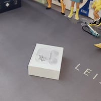 بيت ايربود • شحن لاسلكي • اكسسوار