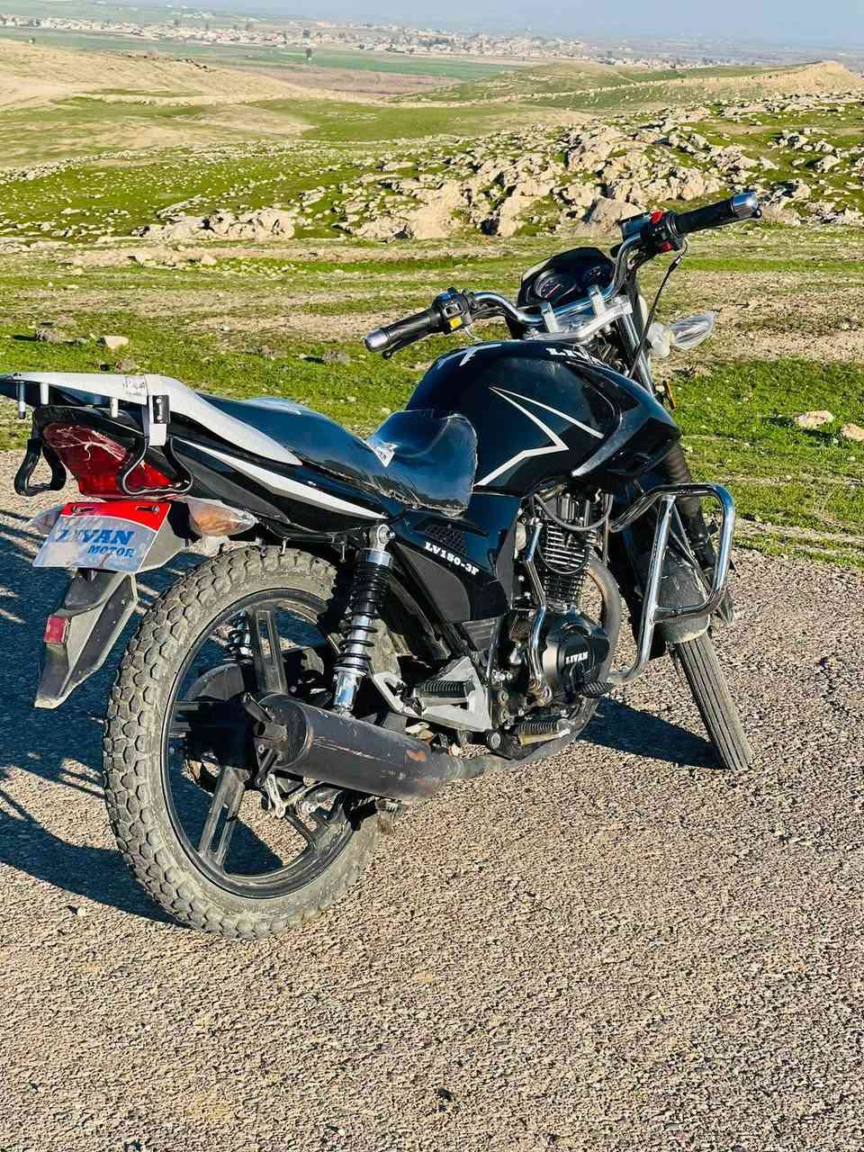 دراجه ليفان محرك 150 موديل2020صارلي 21يوم من طبكتها شرط بعدها عل سحگ تشغيل عن بعد فول الفول كهربايات شغاله كلها كيجات.. السعر 900.. رقمي ***********
