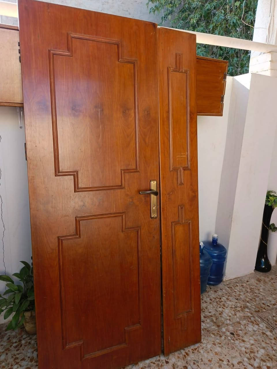 غراض لبيع المكان حي أور سبع قصور شارع ابو علي واتساب *********** اتصل واني بخدمتكم تره ماارد ع التعليقات الشراي يتصل
