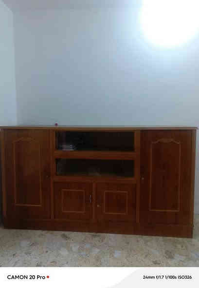 بوفية للبيع نضيفة نقصهة يدات السعر ب350
***********
