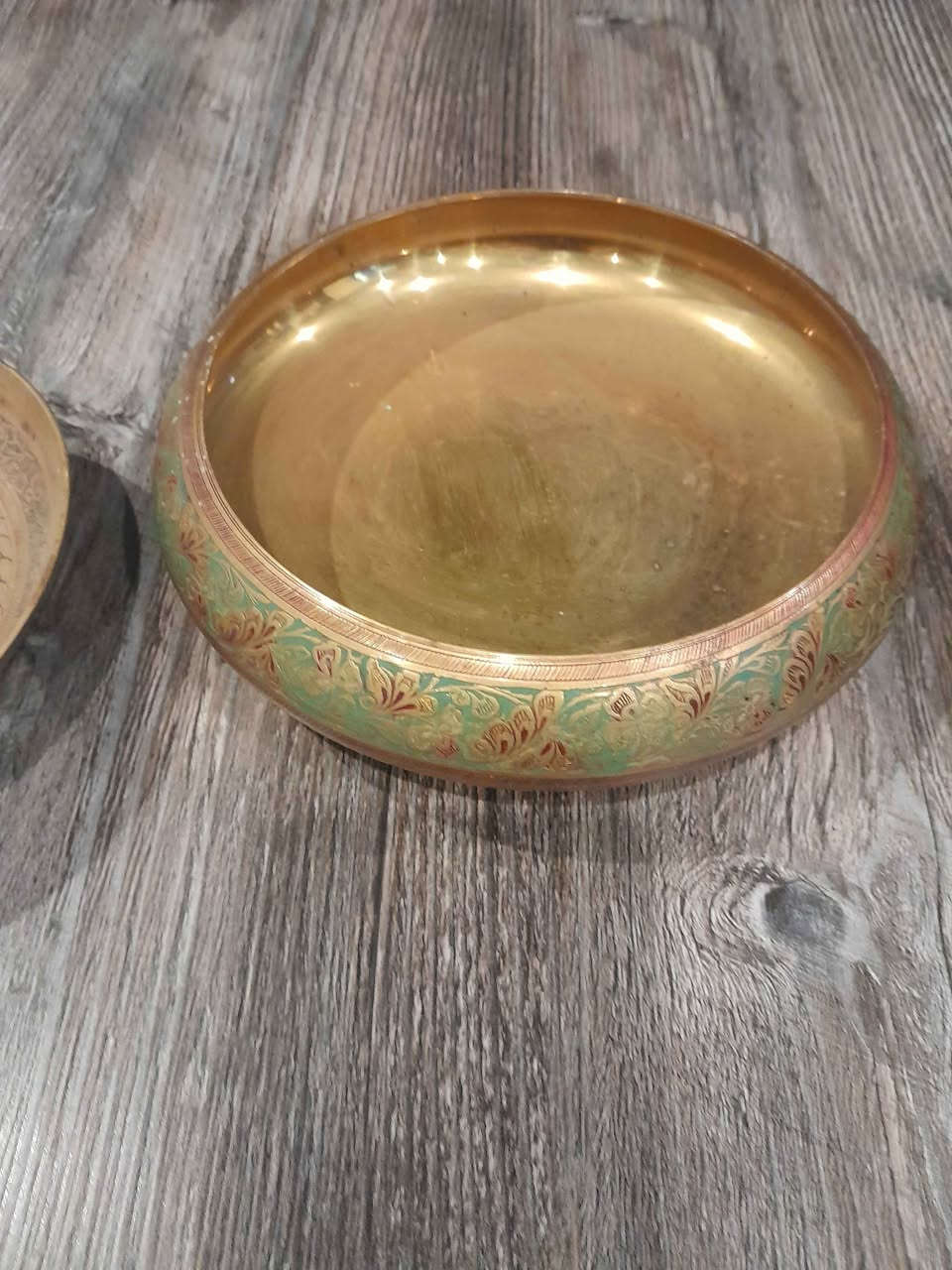 1 large dish ornate decoration 2x smaller plain dishes, all in brass Rotherham, South Yorkshire


**إذا كنت صاحب هذا الإعلان وتريد حذفه لأي سبب، رجاءا أرسل رسالة إلى الدعم الفني**