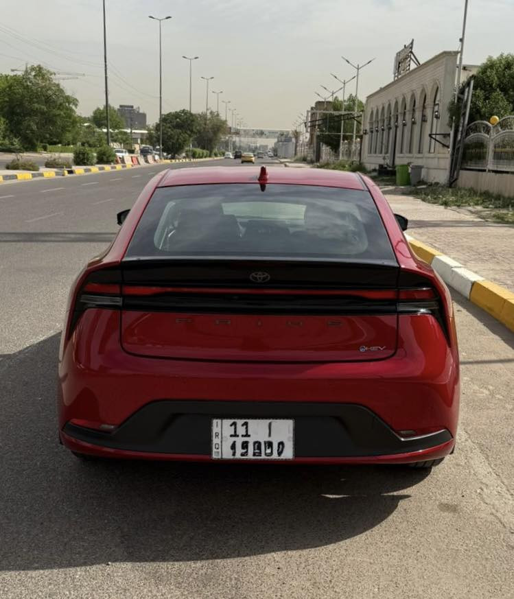 السلام عليكم 
بيع او مراوس ويه كورولا او BYD 
تويوتا بريوس هايبرد  
موديل 2024  
ماشيه 23 الف 
رقم بغداد بأسمي 
مكانها بغداد
السعر : 15,500 $  وبيها مجال ان شاء الله 
للاستفسار : ***********  وبي واتس اب ايضا

