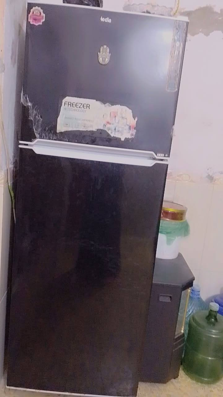 للبيع ٢٨ قدم نضيفه جدا السعر ٣٠٠ بيها مجال


**إذا كنت صاحب هذا الإعلان وتريد حذفه لأي سبب، رجاءا أرسل رسالة إلى الدعم الفني**