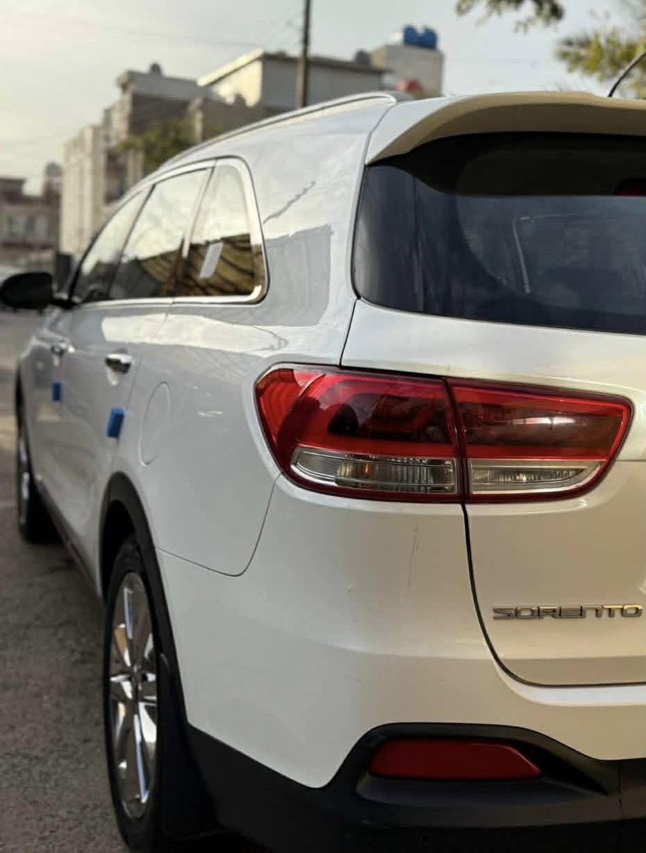 سورنتو 16
 كفالة عامة باسمي  شرط المداور
فول مواصفات كويتي
رقم بغداد
ماشية 87 الف وضع الشركة السيارة 
السعر  225 وبيها مجال.
للاستفسار اكثر الاتصال بالرقم التالي.
***********
