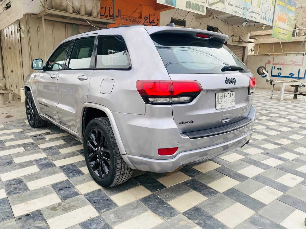 جيب 18 صبغ عام وبيها صوت بالمحرك السعر 130 بغداد حي العامل باقي التفاصيل تفضل خاص بيع او مراوس


**إذا كنت صاحب هذا الإعلان وتريد حذفه لأي سبب، رجاءا أرسل رسالة إلى الدعم الفني**