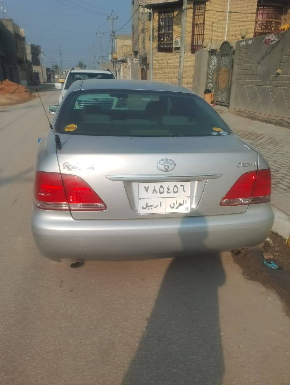 شاهينه موديل ٢٠٠٤ سياره جديده مكينه كير حداديه مكفول بس السنويه ضايعه السعر ٣٥ وبيها مجال ***********
