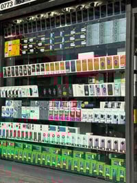 آيفون ١٧ برو ماكس • ٢٥٦ • بدون كفيل