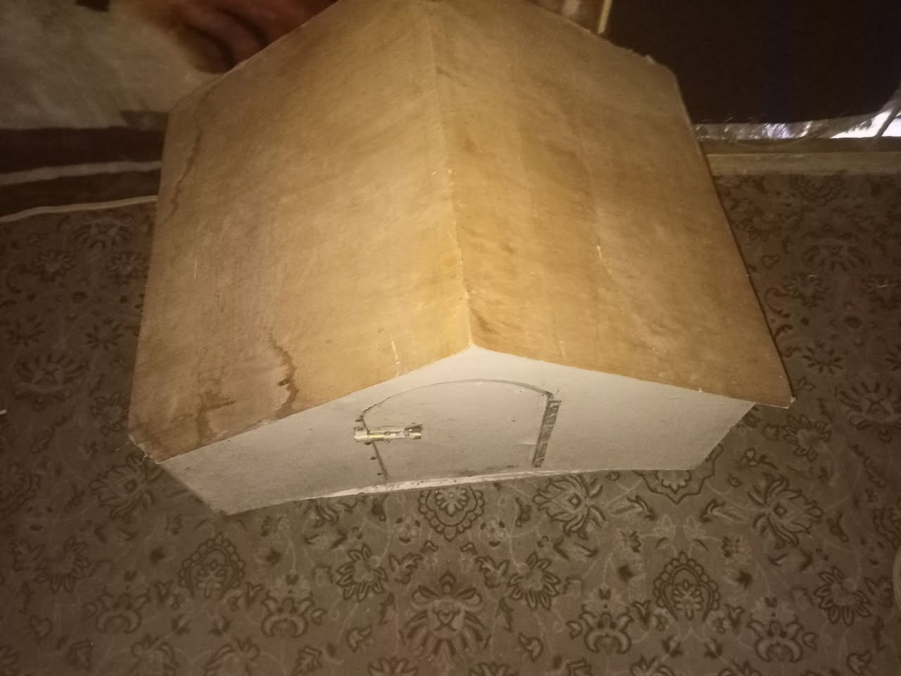 السلام عليكم
بيت (كلاب-قطط) 
تفصال علاشكل كوخ
واجهيه 85
نزال 60 
الارتفاع. 60
سعره. 25

الحسينيه مال راشديه 
***********
