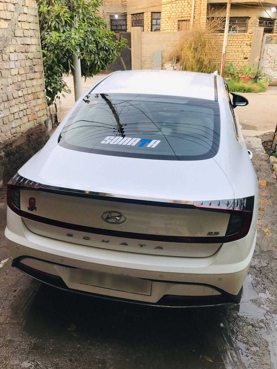 السلام عليكم
سوناتا موديل 2020وارد خليجي 
مكفوله كفاله عامه ماعدا بيه شويه بارد
محرك 2500
سياره بيت كامله 
السعر 180وبيه مجال 
رقم ‏‪***********‬‏
بغداد حي الجهاد
