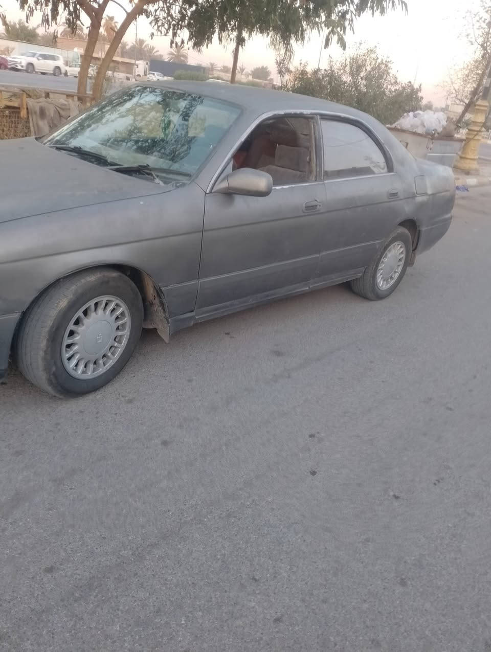 السلام عليكم بطة متصل موديل ٩٢ انبار مكفولة من الكص والشرعيات القانونية للبيع بسعر المكصوصة والأدوات شرط التحويل الكشر كدام العين غرفة يرادله ترتيب محرك كير مكفول كهربائيات شغالة بس كيج البانزين عاطل تخم تاير السنوية نافذة لغاية ٢٠٢٨ السعر ٢٨ ورقة بسعر الادوات للاستفسار أكثر الاتصال على الرقم ***********
