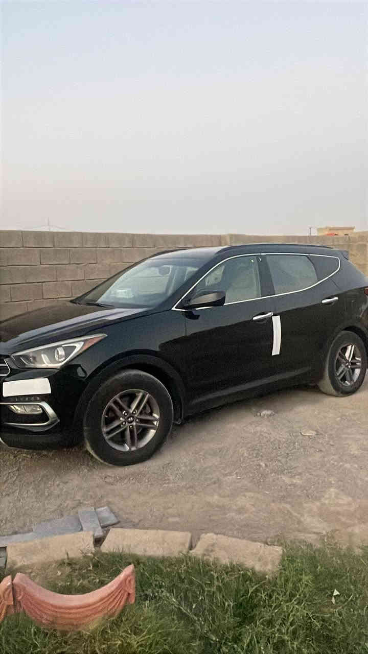 السلام عليكم سياره سنتافي موديل ٢٠١٧ أمريكي نص فول نضيفه أو حلوه مال جناي حادثها بسيط سعرها 155الشراي يتصل ويدلل رقم شمالي العنوان صلاح الدين ***********
الرقم الثاني ***********
