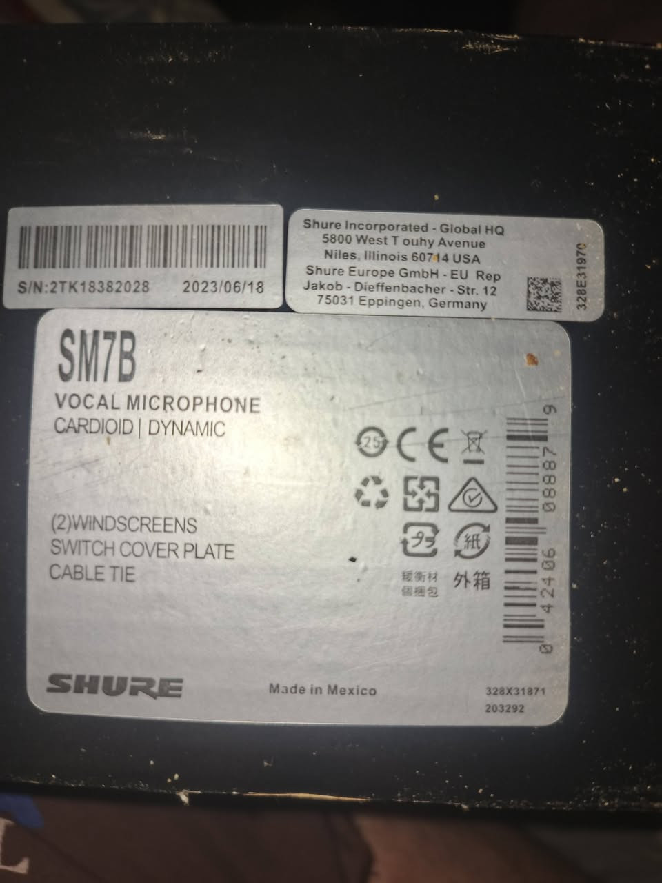shure sm7b
مكسيكي ماستر كوبي
للبيع تم تخفيض السعر 
90 مع التوصيل


**إذا كنت صاحب هذا الإعلان وتريد حذفه لأي سبب، رجاءا أرسل رسالة إلى الدعم الفني**
