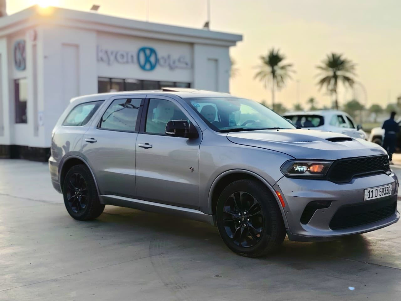 السلام عليكم دوج درنكو  R/Tفول موصفات الاخير1/1⚡️امريكي موديل 2021 اصل وراد امريكي حادثها جاملغ وبنيد فقط كير مكينه جديد مكفولات لا فتح ولا كلشي ع وضع شركه جاهزه من كلشي تخم تاير جديد صدر جديد موصفتها ما تخلص
فئهR/T
فتحه سلايد روف 
بصمه تشغيل وبصمه ابواب وبصمه جنطه
جنطه كهرباء
شاشه كبير اعطال نضام ذكي يدعم كار بلي
شاحن لاسلكي+ شحن تايب سي
وضعيات قياده( نورمل &ايكو& سبورت ✈️)
كراسي اماميه كهرباء+ دافئه تبريد + جلد 
نقطه مياء + رادرات جانيه وحساست خلفي امامي انذار عند القياده
مكينه8vعليها برمجه اقلاع ✈️
سبعه راكب 
ماشيه 64milميل
سياره رقم بغداد انكليزي11بسمي وين تحويل سعر مناسب اتصل *********** مكاني بغداد وبل خدمه واسف ع اطاله
