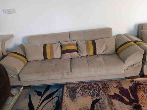 مكلف بل نشر سعره 200 اتصل  ***********
