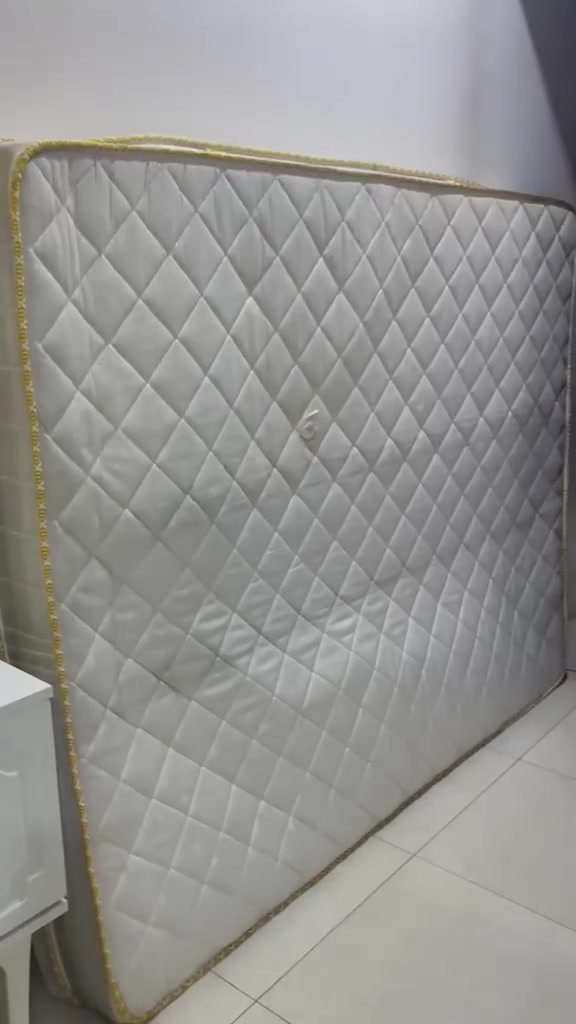دوشك نفرين كولش نضيف سعر ٥٠ بيها مجال مكان دوره


**إذا كنت صاحب هذا الإعلان وتريد حذفه لأي سبب، رجاءا أرسل رسالة إلى الدعم الفني**