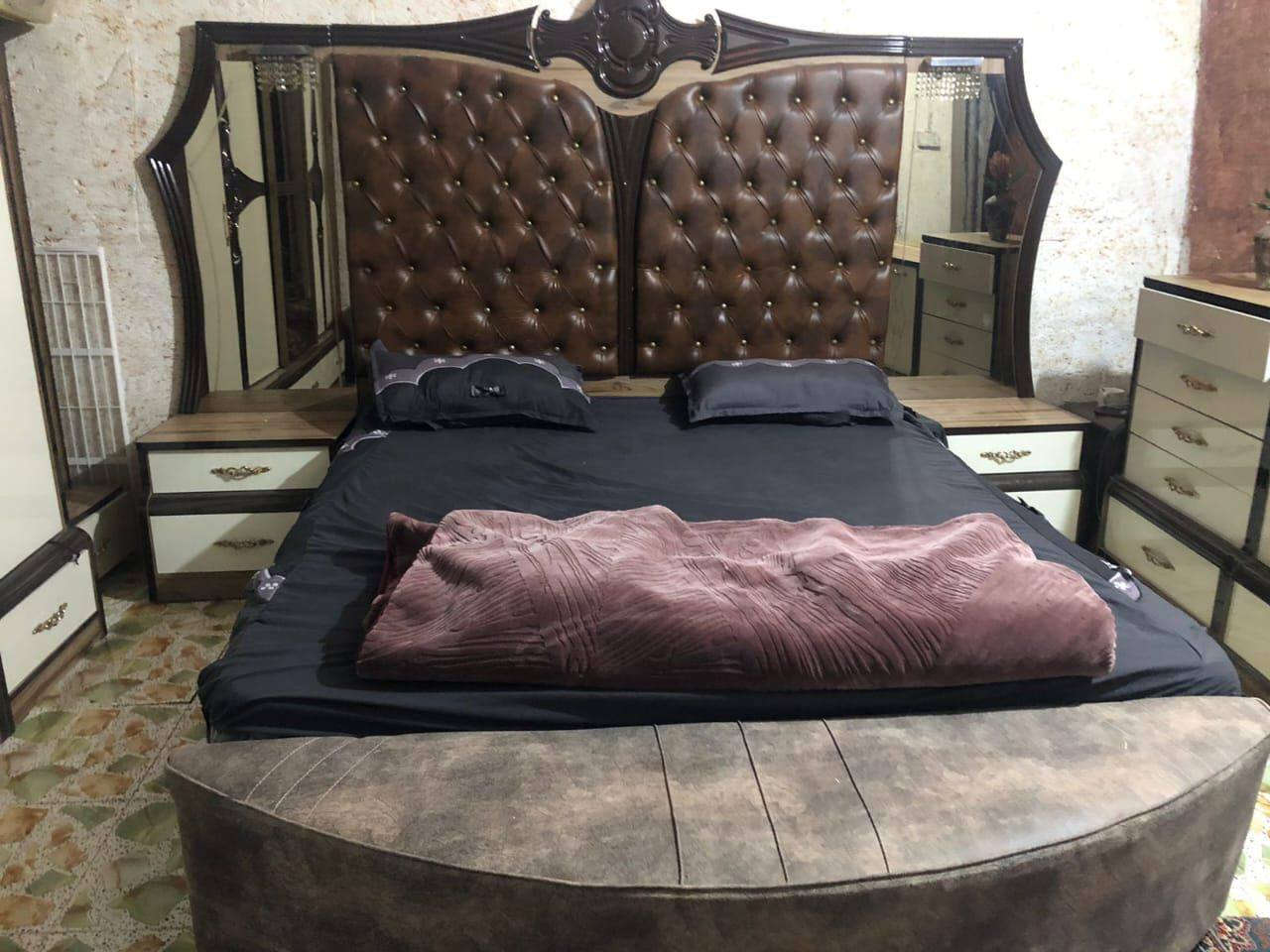 غرفه نوم تركي ١٠ قطع جديده مابيها اي ضرر مكانها بابل المركز رقم صاحب الغرفه
***********. بدر نبيل
