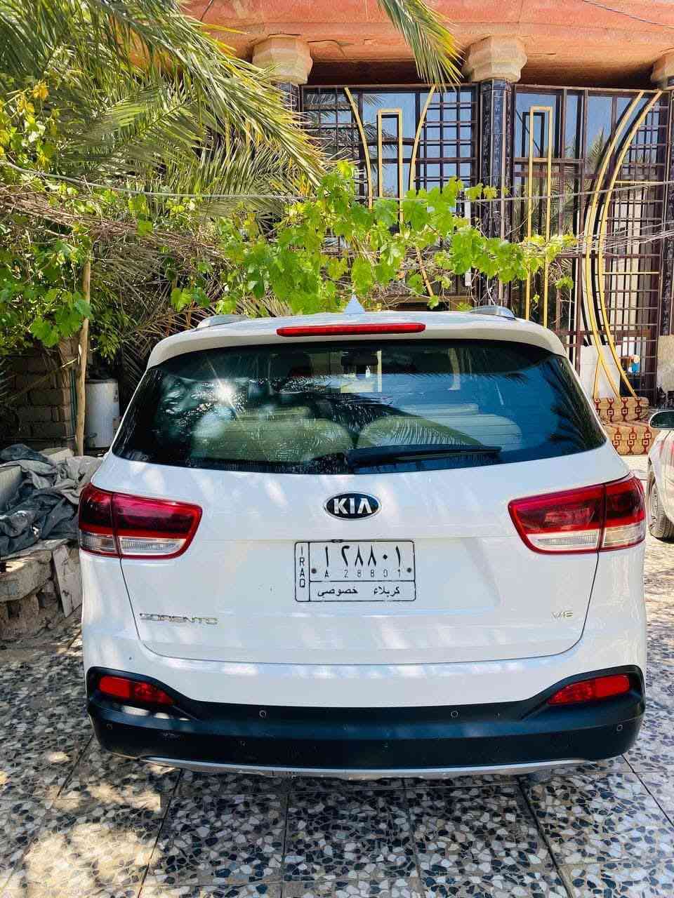 سورنتو 🚙
‏‎سلام عليكم 
 للبيع او مراوس  سعر 224 وبيه مجال قليل 
#موديل 2018
#وارد خليجي
#محرك V6 3500 
153  و قابلة للزيادة
#المواصفات 
السيارة مكفولة كفالة من صبغ وضربا وتبديل🌹🌹🌹🌹

                       ((((🔴المواصفات🔴))))

1- بصمة 
2- كامرة خلفية
3- حساس امامي
4- حساس خلفي
5- مري شفط
6- شاشة زغيرا اصليا كاميرا دوار 
7- كشن السايق كهرباء
8- تحكمات استيرن جهتين
9- مانع انزلاق
10- كمبيوتر تحديد عطل
11- اشاير بالمري الجانبية
12- بردات خلفية
13- نضام ترحيب
14- نضام ECO
15- نضام SPORT
16- ويل كب كروم
17- بلوجكتر
18- بدأت ستيل
19 لد اماميه وخلفي 
20 لايت زنون 
21 مري شفط 
22 نضام ترحيب بل يدات 
23يدات استيل 
24 انارا داخليه 
25 صاج ملكي 
26 جنطه كهرباء 
27  زراك لايت 
الاتصال ***********
