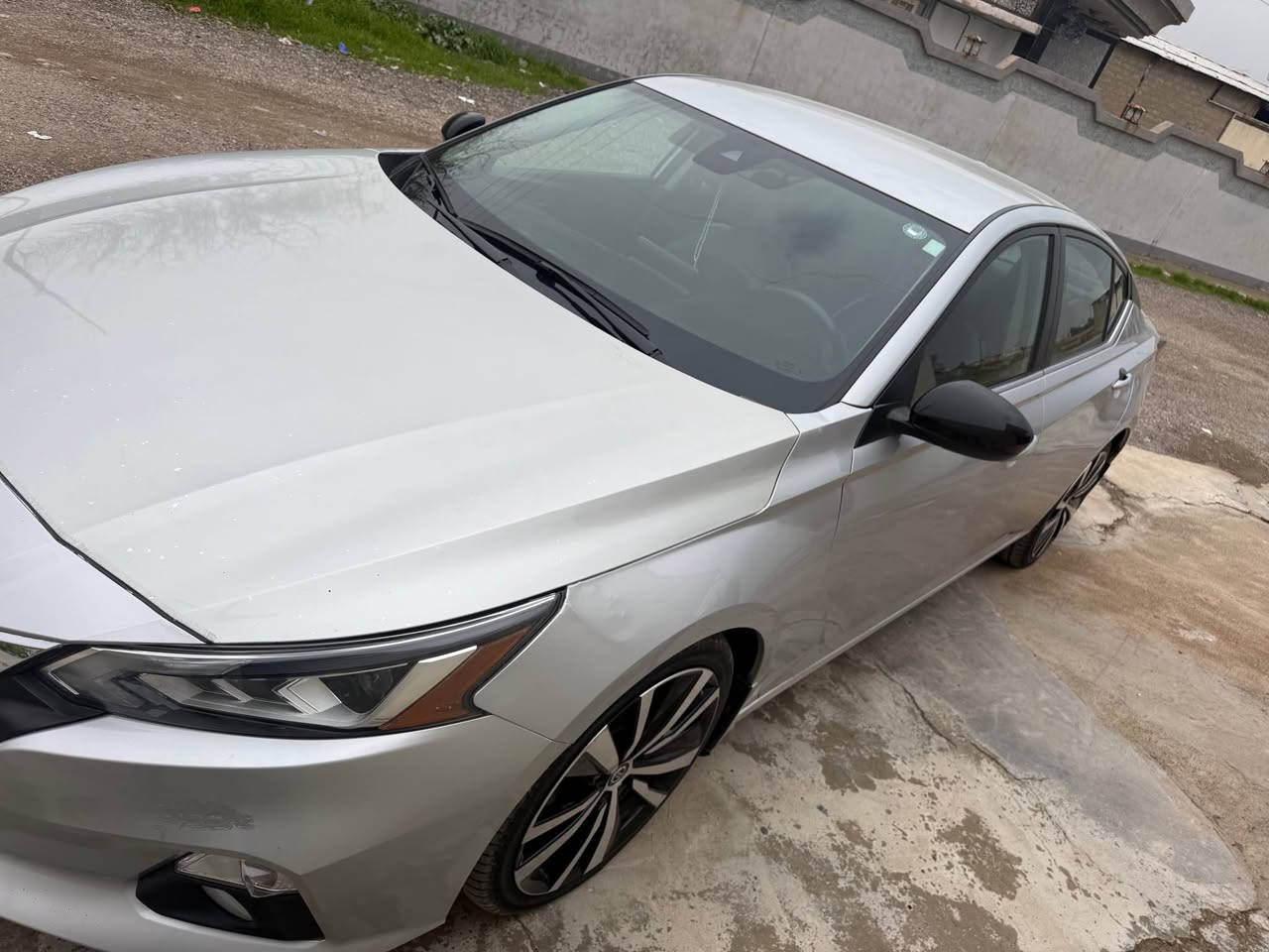 السلام عليكم 
للبيع نيسان التيما ٢٠٢٢ بونيد صبغ وجامرلغ بارد
ضرر صطحي موضح بلسونار بدون دواخل فقط ايرباك ستيرن طاك
سيارة ماشي ٣٥ ميل لوك 
سنويه ورقم جديد أربيل لحد ٢٠٢٩
كير محرك شرط سعر ١٥٧ 
*********** كركوك, العراق
