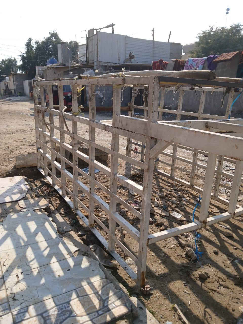 سلام عليكم محجر البيع المكان الشعله اجكوك محجر مال كيه نثيه محجر تكمه وحديده قوي هاذه رقم *********** ابو علي
