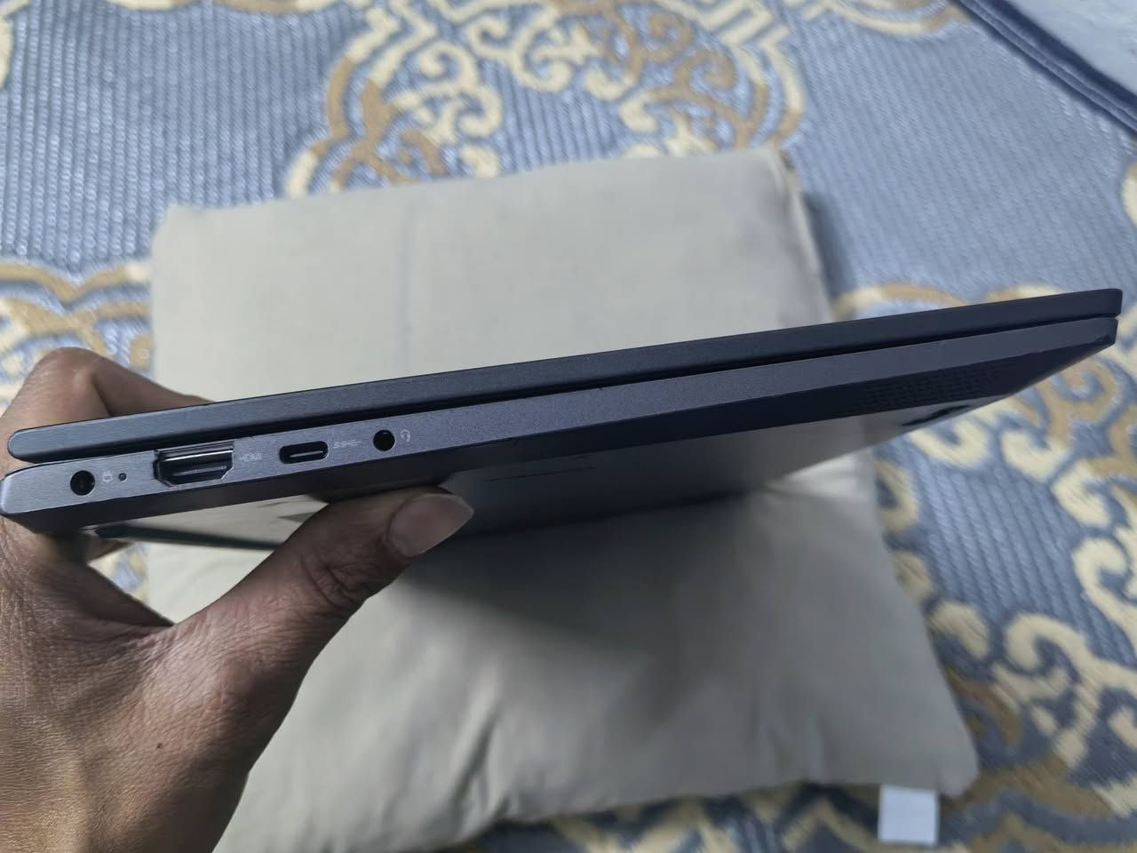 لابتوب lenovo
شاشة المس
سلم
منفذ تايبسي
هارد 225 ssd
سعرة 150


**إذا كنت صاحب هذا الإعلان وتريد حذفه لأي سبب، رجاءا أرسل رسالة إلى الدعم الفني**