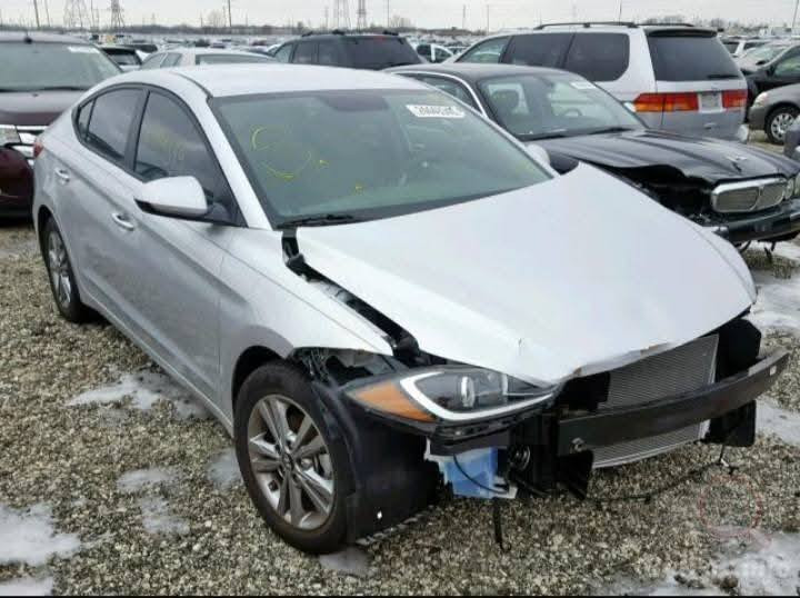 سلام عليكم موديل ١٨ بيهه اربع 
قطع بدون دواخل اتصل على رقم ***********
