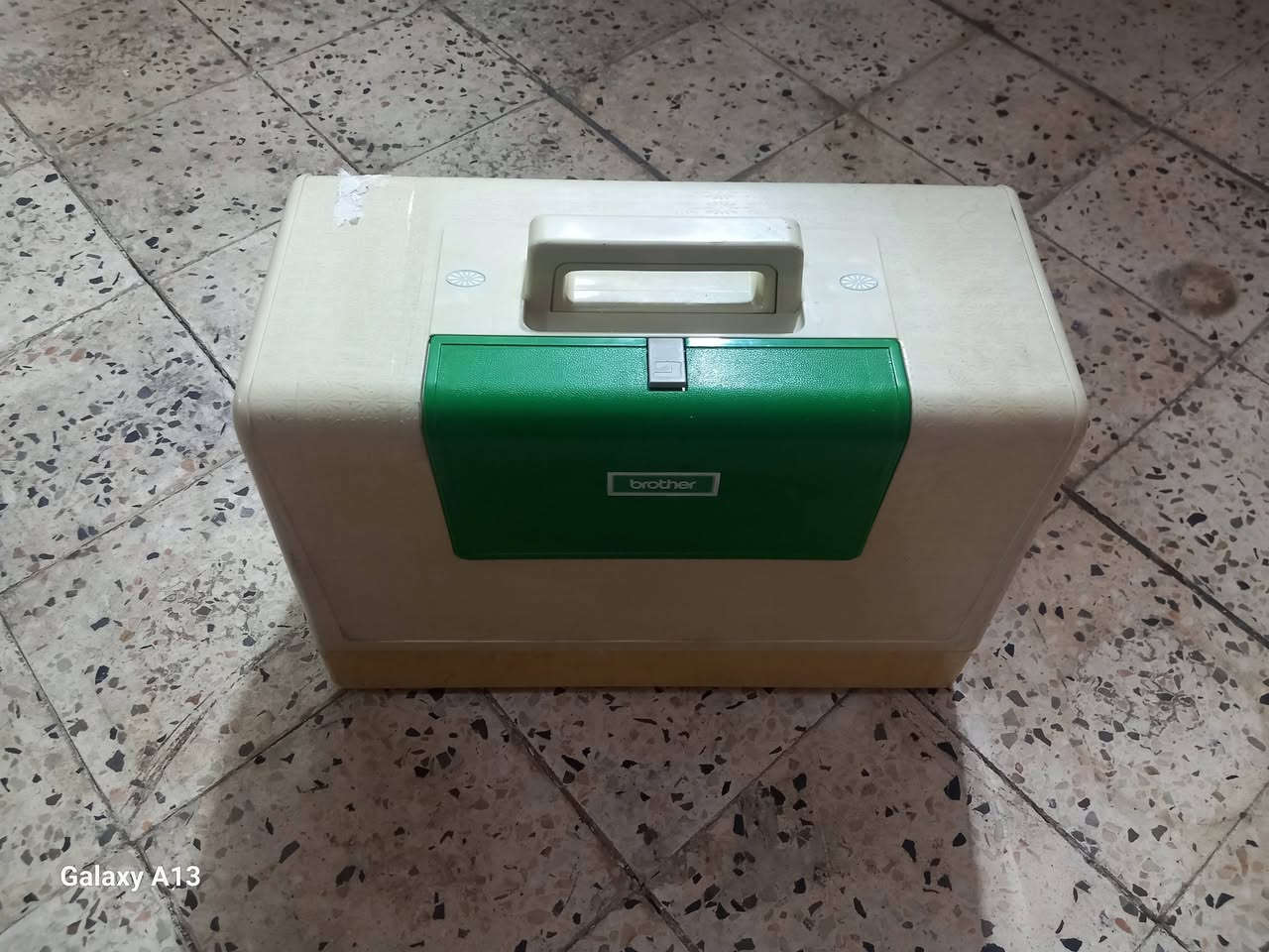 السلام عليكم ورحمة الله وبركاته اخواني واخواتي الأعزاء أليوم جبتلكم شيء مختلف مكينة برذر  مؤسسة مال اورزدي شرط النظافة فول شرط الفحص والسعر ٢٥٠ قفل نضيفه جدا وتشتغل بيت دكمه وجميع النقشات شرط الفحص عنوانا المصداقيه والثقه للحجز والاستفسار مراسلة الصفحه ويوجد توصيل لجميع المحافظات ارجوا التفاعل اخوانا لان البيج يكبر بيكم❤️❤️❤️🌹


**إذا كنت صاحب هذا الإعلان وتريد حذفه لأي سبب، رجاءا أرسل رسالة إلى الدعم الفني**