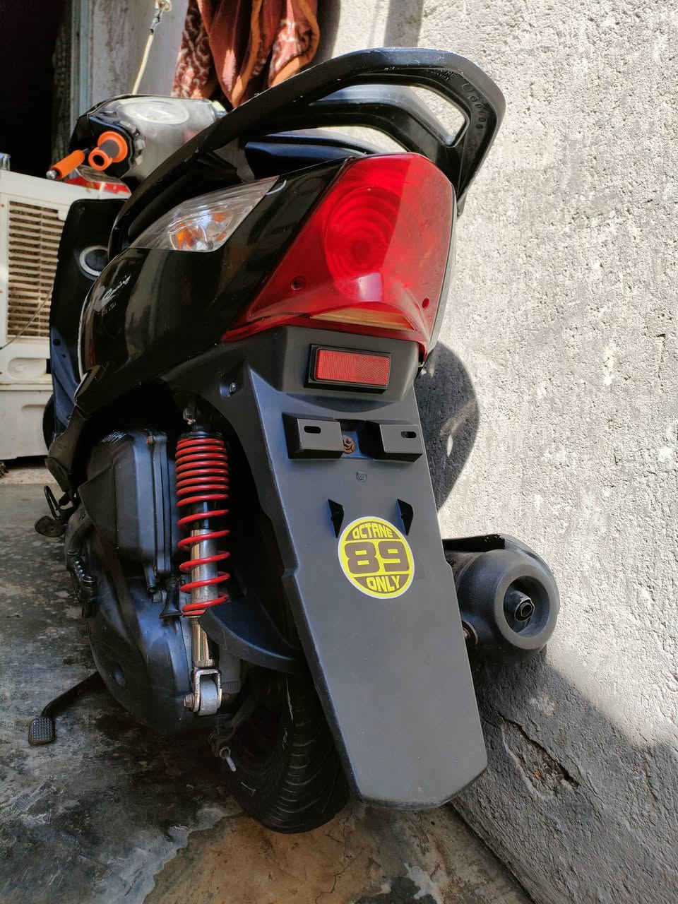 سلام عليكم شباب ثعلب جديدة كلش للمراوس بسكنس لد او فحل ***********
