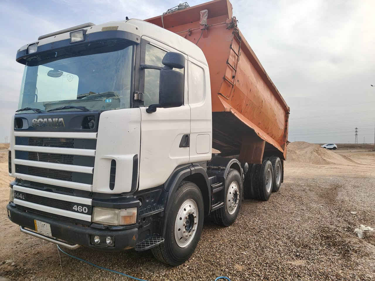 السلام عليكم سكانيا عكرب 2001 
محرك جديد انجكتر  بدي حوضي مجموعه ورده 
السعر 3٫20 الاتصال والاستفسار *********** ابو محمد 
الموقع/ البصرة /الهارثه
