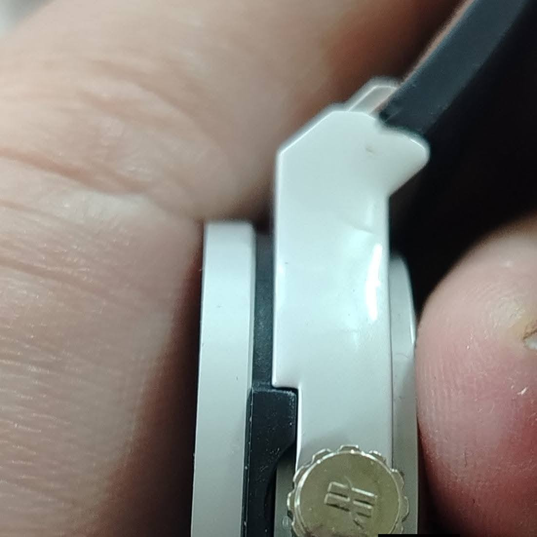 هابلوت  قطعه ثكيله وراقيه كوالتي عالي تجنن بلبس مختومة الظهر حفر منفذ شهري يومي سنوي اميال لامينوس زجاج زفير ضد الخدش والكسر مقاومة الماء والغبار التعجبة يخلي سعر وبل عافيه


**إذا كنت صاحب هذا الإعلان وتريد حذفه لأي سبب، رجاءا أرسل رسالة إلى الدعم الفني**