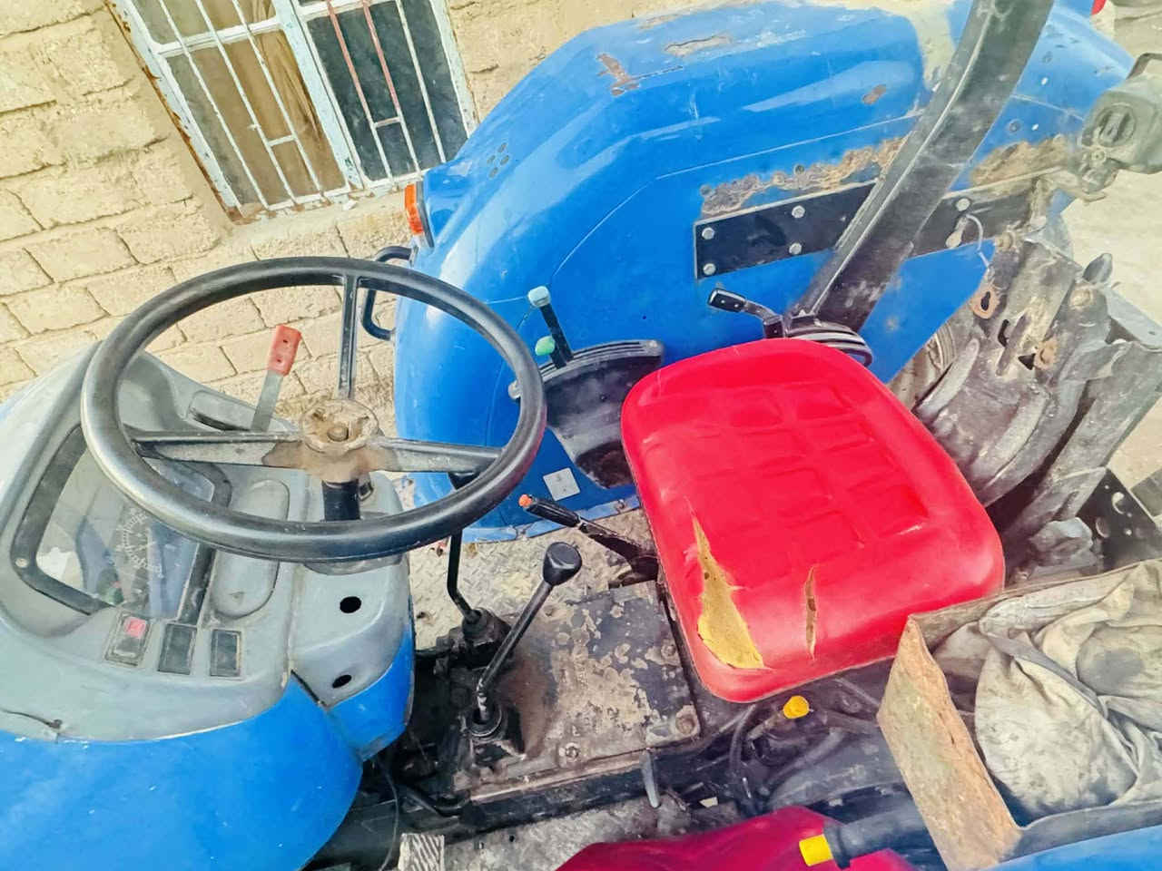 للبيع نيهولند٢٠١١حره مكفوله كفاله عامه
بيهاخيط بخار قليل المكان السماوه مكلف بنشرالاستفساراتصل***********
