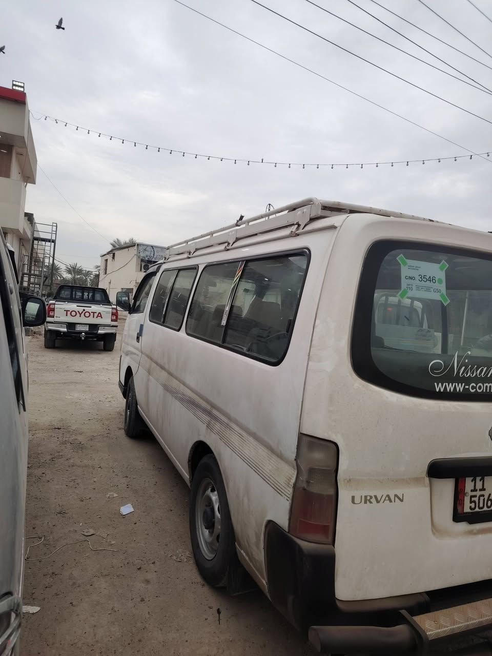 سلام عليكم ورحمة الله وبركاته نيسان يورفان للبيع موديل 2010 كير مكينه أكسل صدر جديد تخم تاير بيها صبغ بل بجم بدون ضربه و الصفحه الطويله لحد التاير منضومه غاز دوشمه جديده السعر 120وبيها مجال قليل قليل ***********
