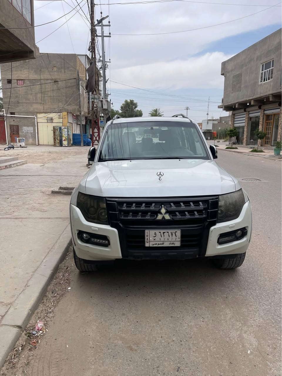 محرك v6 3.500 المرغوب
ماشيه 147 كيلومتر
رقم بغداد مداوم ثاني يوم
گير و مكينه مكفول 
شاصي مكفول
تبريد ثلاث قطع
فورويل دفع رباعي 4*4
مانع انزلاق
كشنات كهربائي جلد
فتحة سقف
دمام خلفي
فول تحكم استيرن
مرايه شفط
ثلاجه
اشاير بالمرايه مري شفط وترحيب 
7 راكب
ويل 17 
حساس خلفي
بجم 20
ملاحضه/ كفاله عامه من الضربه و الصبغ والبارد والشخوط سياره مابيها اي نقص 
عنوانها بغداد زعفرانيه
***********
*********** بغداد, العراق
