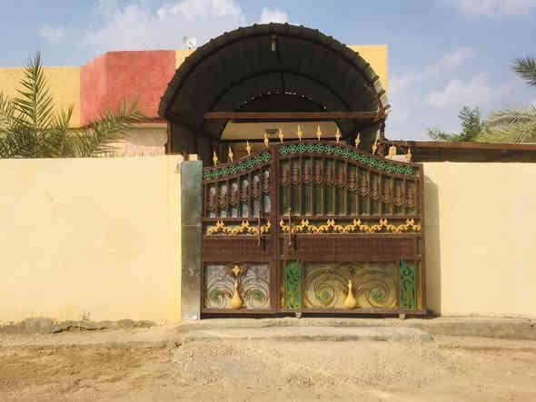 للايجار
السلام عليكم بيت مساحه 600 للايجار مقابل مركز شرطه تاج الدين مباشر داخل فرع أسواق بيت ابو مفيد
***********
***********
ملاحظة يحتوي على 2 نوم مطبخ حار مع بارد مع استقبال مع هول مع كلدور صحيات داخليه مع صحيات خارجيه
اريد عائله صغيره ومرتبه وأهم شي النضافه
