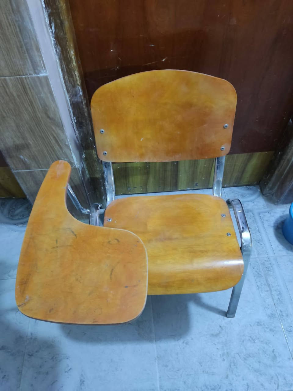 كراسي دراسية الستيل 25 الف الحديد ب ١٨ الف
عدد كراسي الستيل 60 الحديد عدد 20


**إذا كنت صاحب هذا الإعلان وتريد حذفه لأي سبب، رجاءا أرسل رسالة إلى الدعم الفني**