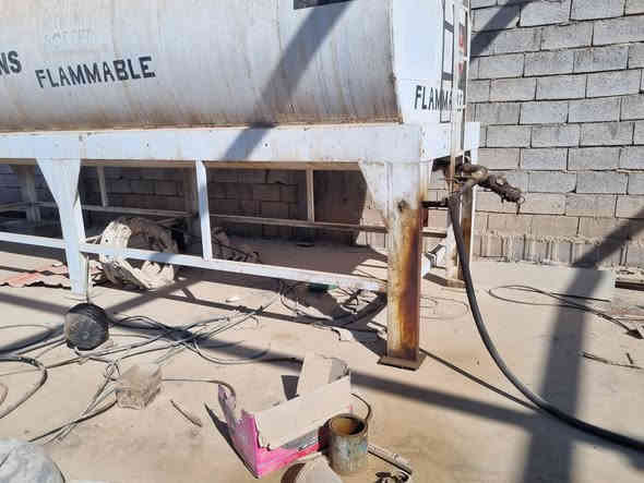 مقطورة كاز  ابلادي .شغل درجة اولى . ١٨ الف لتر .سعرها ٢٥ 
وبي  مجال حك الجيه ***********
