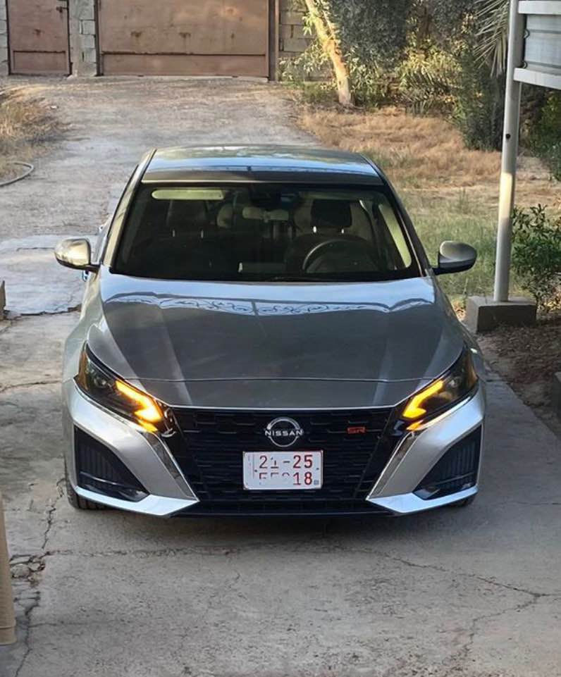 نيسان التيما 2023 
سيارة مواصفات S المعروفة 
ماشية : 50mi

رقم سليمانية الدولي 

كشنات مخمل 
شاشة صغيرة 
تنبيه الخروج عن المسار 
ستيرن هزاز 
رادار امامي 
رادار خلفي 
نقط عمياء 
توقف تلقائي عند الرجوع للخلف 
توقف تلقائي عند التقدم للامام 
حساسات خلفية 
كامرة خلفية 
تنبيه في حال وجود أغراض على المقاعد الأمامية والخلفية 
تطعيمات كاربون فايبر داخل السيارة 

السيارة على وضع الشركة برغي ما مفتوح منها 

شديت ويل كب SL جديد + تخم تاير جديد كلف 5 اوراق 

السيارة على ايدنا + احنا رقمناها + دخول جديد السيارة 
الكتلوكات كاملة وكذلك الفرشة مع السيارة 

حادث السيارة ربع البنيد صبغ فقط والدعامية البلادية مالتها وباقي السيارة مكفولة كفالة عامة شرط الفحص 

مكان السيارة ديالى 
*********** خناقين, ديالى
