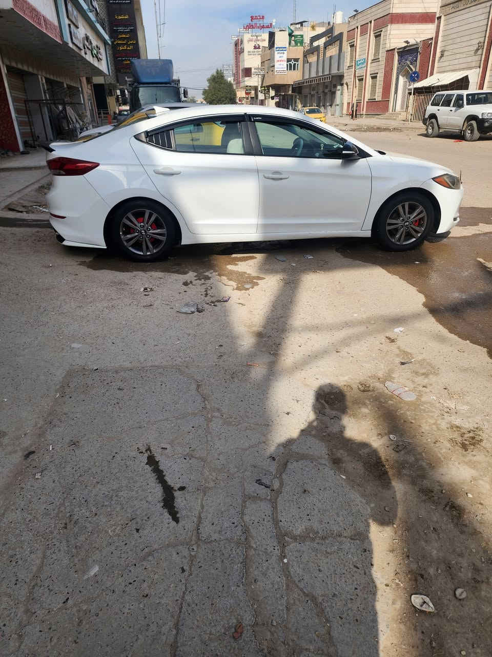 السلام عليكم النترا وارد امريكي رقم اربيل بيها 4 قطع مكاني بابل  مكينه كير تخم تاير باتري جديد منضومه تبريد كله جديد *********** /سعر 105
