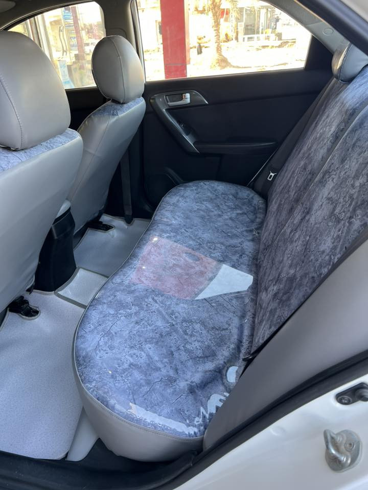 السلام عليكم كيا سيراتو خليجيه موديل 2012 محرك 1600 الكير 6 نمر السياره جاهزه الخيره مال جناي بيه صبغ بنيد والدور الجاملغ الخلفي فقط الرقم بابل السنويه 28 المكان بابل ***********
