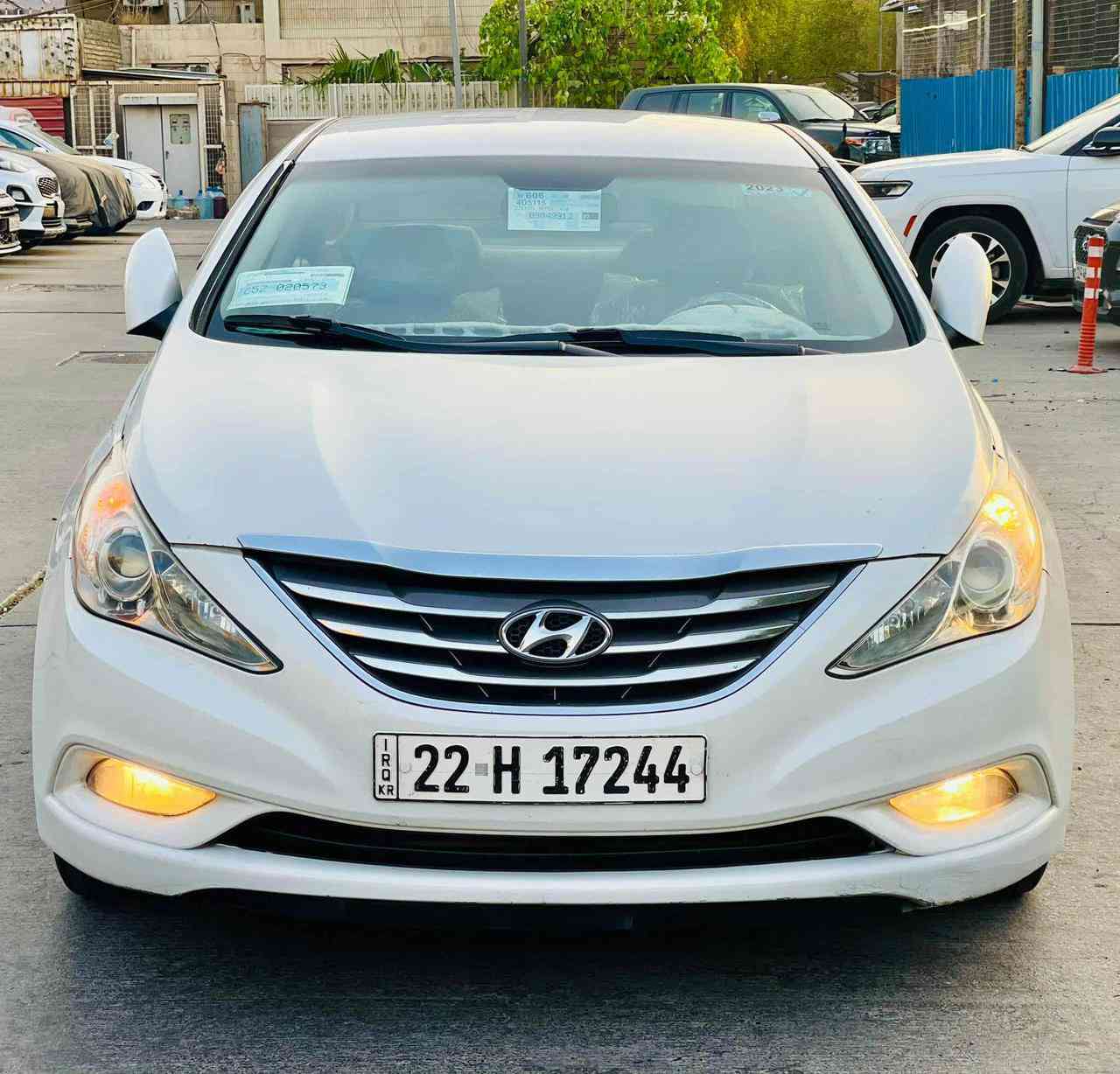 السلام عليكم 
سوناتا خليجي مديل 2011
مكينه 2.4 دوش
السياره جهازه ع اخر حبايه 
مكينه وكير بشرط حداديه وتخم تاير جديد
تئدفه تبريد ثلج سياره متعوب عليها. 
السيارة بيها تبديل بابين وجاملغ ومكانات رش ابيع حزام. 
الشراي ينتصل مكلف بالنشر 
‏‪***********‬‏ بي واتساب #السعر 107 وبيها مجال
