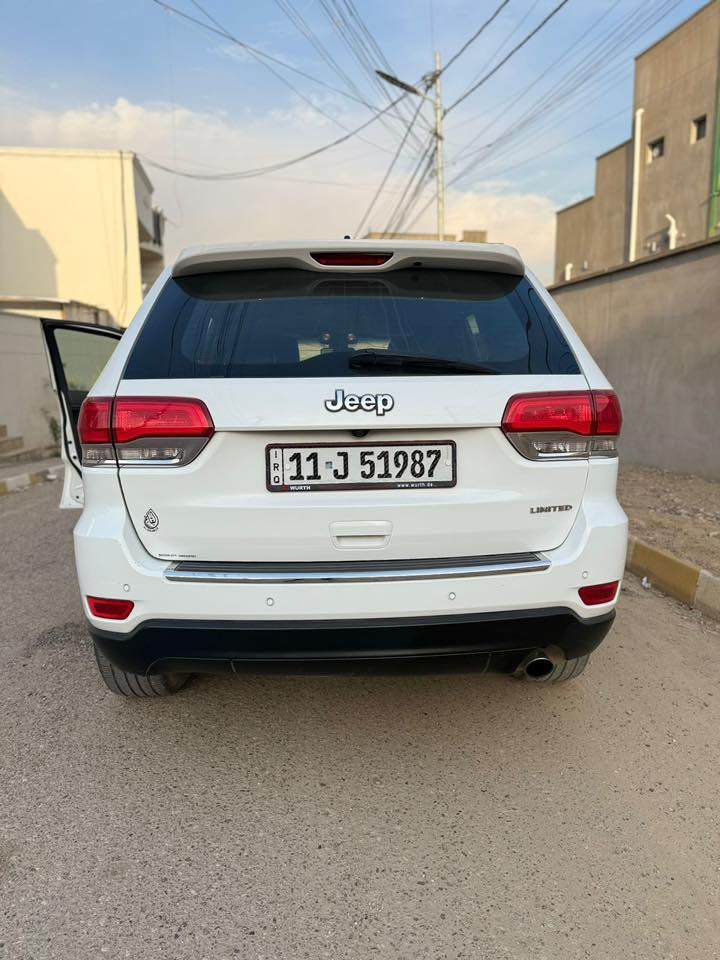 جيب كراند شيروكي
وارد امريكي
موديل ٢٠١٨
رقم بغداد
بدون فتحه
كشن جلد كهرباء تدفئه تبريد
المرايه نقطه عمياء وهيتر
الصندوك كهرباء
صبغ ٣ قطع 
بدون شاصي او لغد

السعر ١٩٨٠٠ دولار

***********
