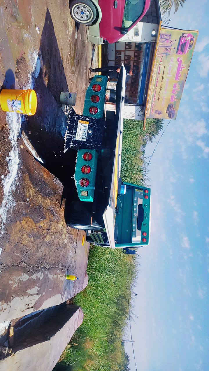 كرين صطحه للبيع موديل 2020مكانها ناصريه 7 كير 3جكات رقم صاحب السياره  ***********
